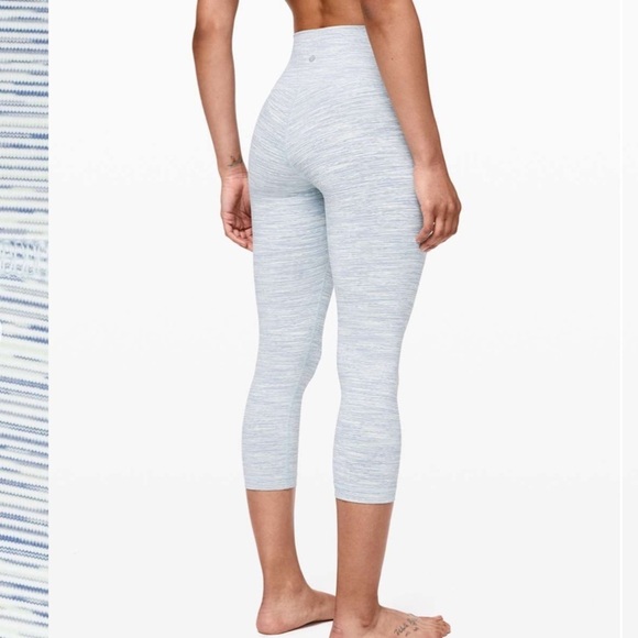 Lululemon Wunder Under Crop (High-Rise) *21" Size 6 Wee Are From Space / Blue - Picture 5 of 13